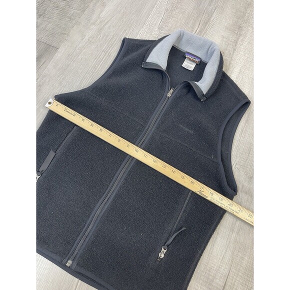 Patagonia Vest Men Small Synchilla Black Fleece Hiking Winter Sleeveless U - Picture 4 of 6